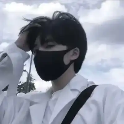 田榕骞